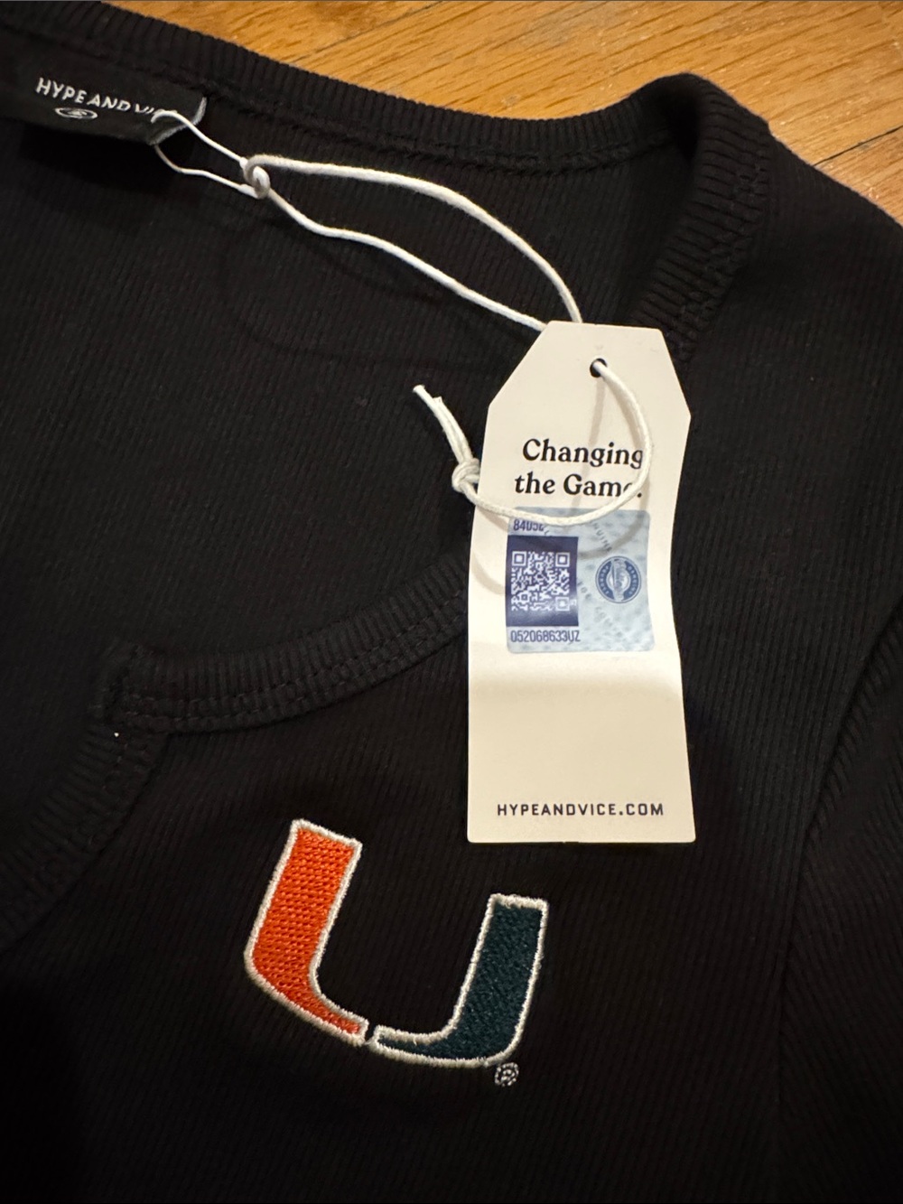 University Of Miami NWT Hype & Vice size S top - Picture 4 of 6